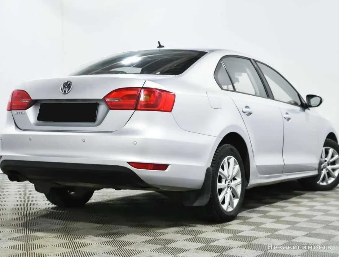 Volkswagen Jetta 2012 с пробегом — фото 4