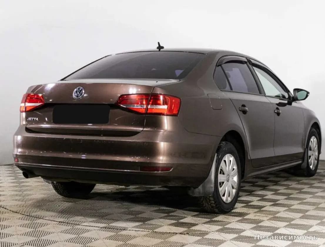 Volkswagen Jetta 2015 с пробегом — фото 5