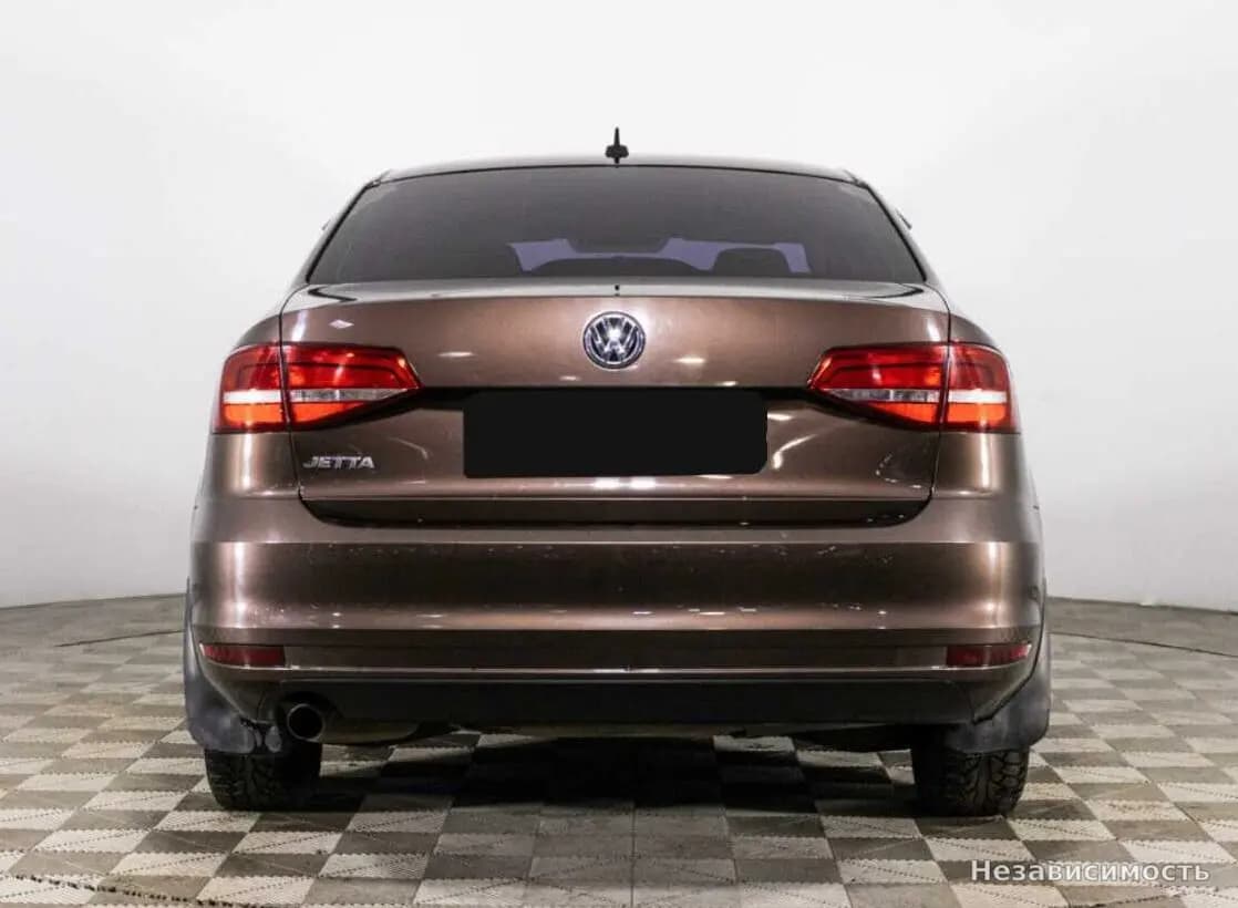 Volkswagen Jetta 2015 с пробегом — фото 6