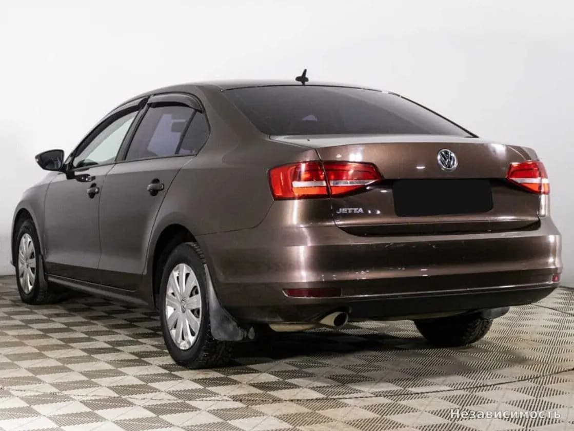 Volkswagen Jetta 2015 с пробегом — фото 7