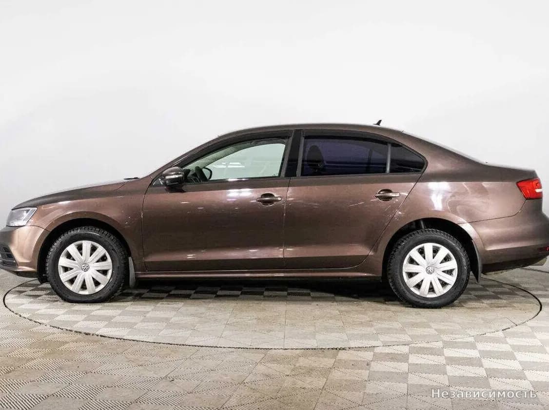 Volkswagen Jetta 2015 с пробегом — фото 8