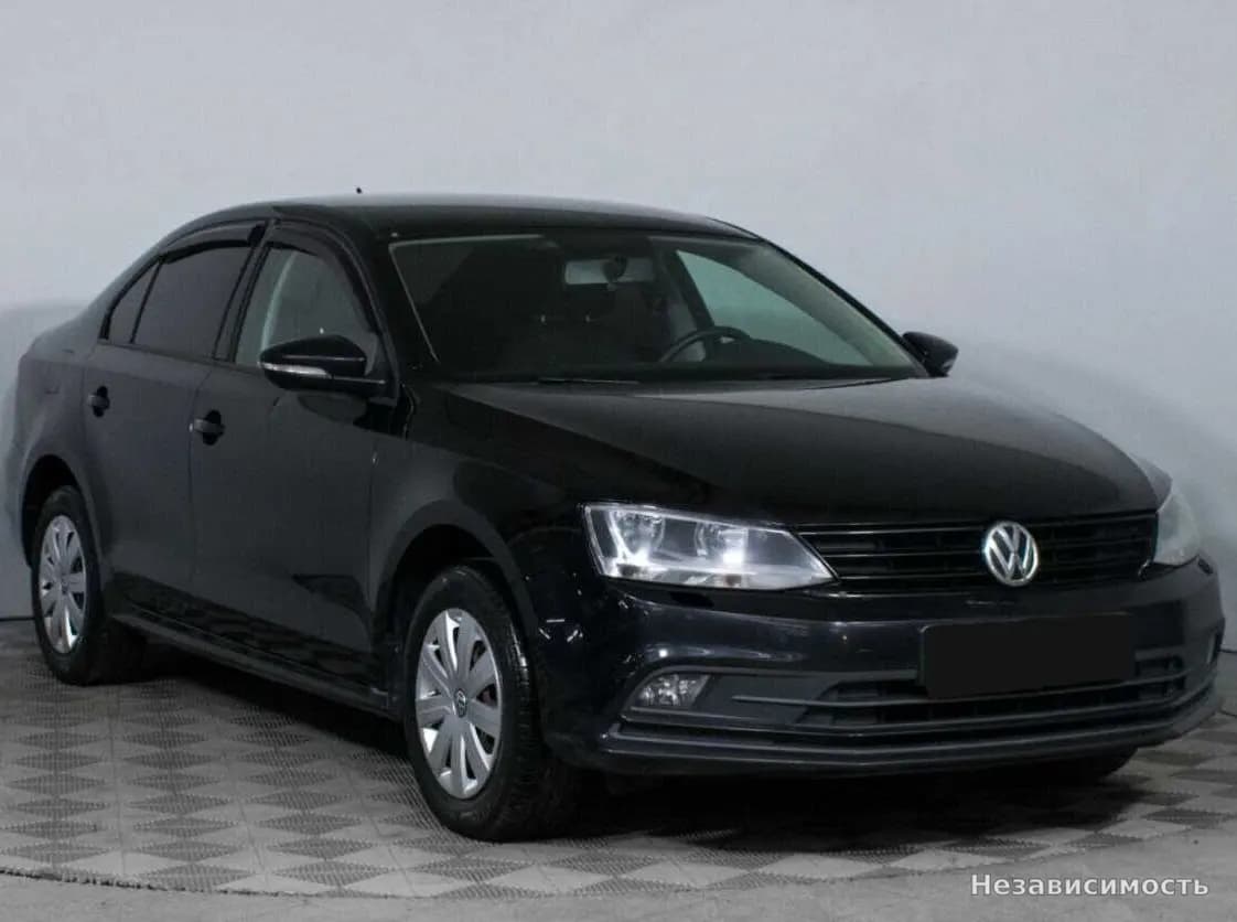 Volkswagen Jetta 2015 с пробегом — фото 3
