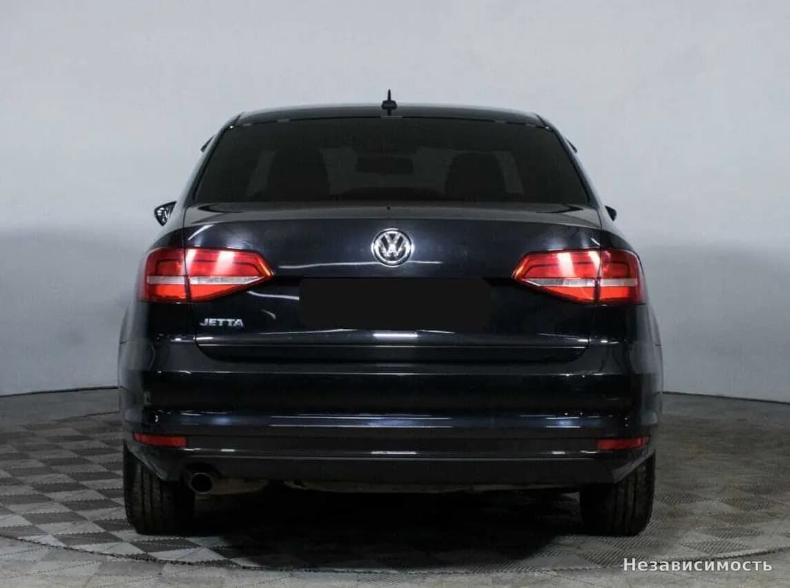 Volkswagen Jetta 2015 с пробегом — фото 6