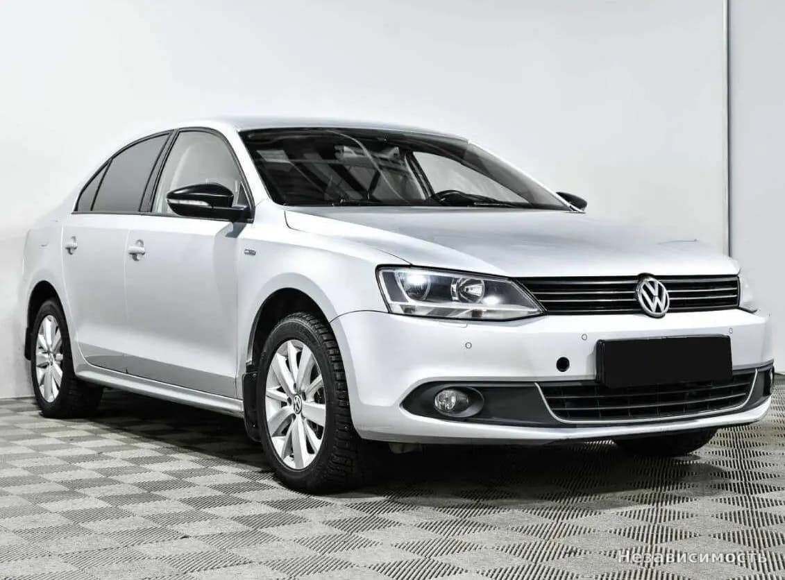 Volkswagen Jetta 2013 с пробегом — фото 3