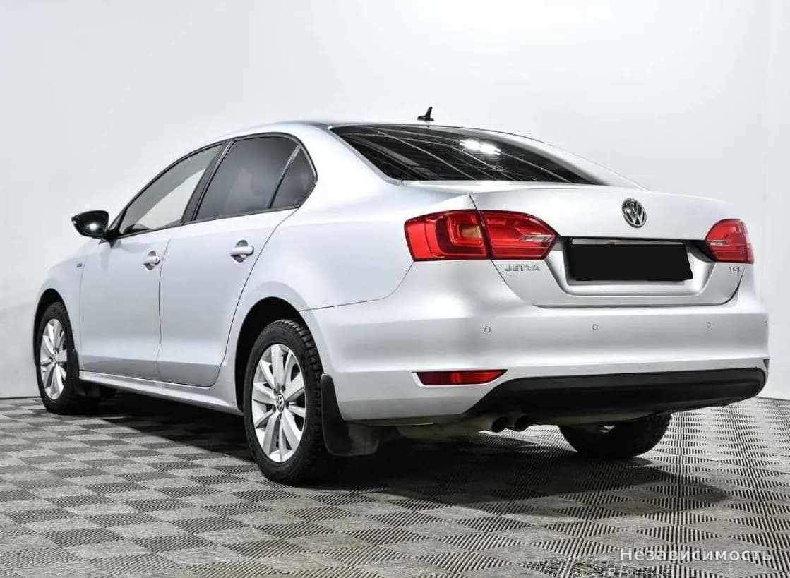 Volkswagen Jetta 2013 с пробегом — фото 6