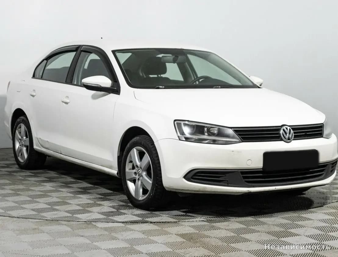 Volkswagen Jetta 2014 с пробегом — фото 3