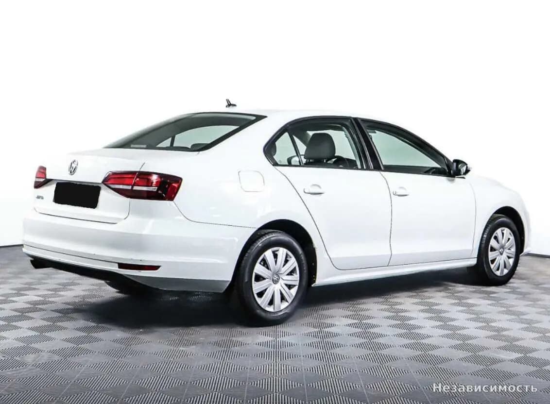Volkswagen Jetta 2016 с пробегом — фото 2