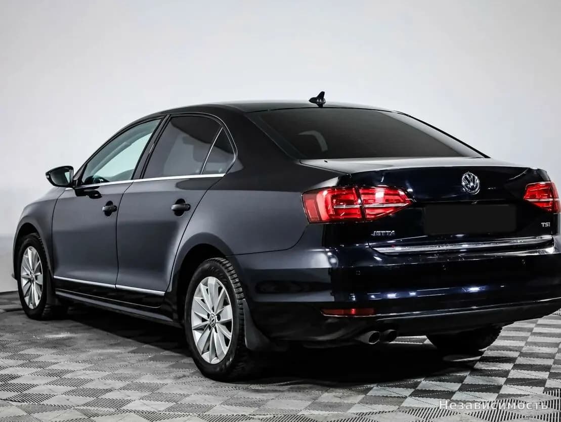 Volkswagen Jetta 2017 с пробегом — фото 6