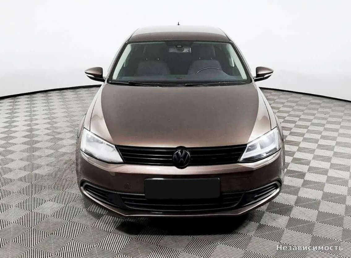 Volkswagen Jetta 2013 с пробегом — фото 2