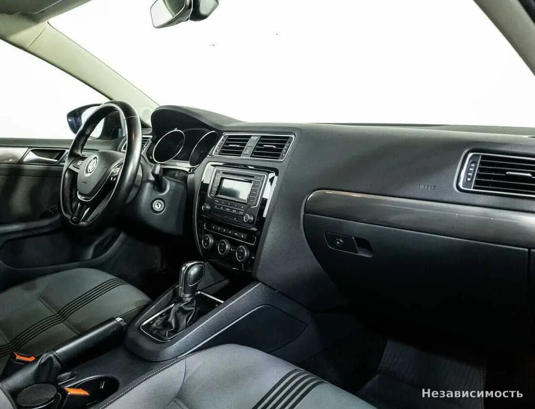 Volkswagen Jetta 2016 с пробегом — фото 8