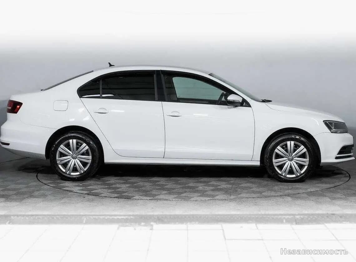 Volkswagen Jetta 2016 с пробегом — фото 4