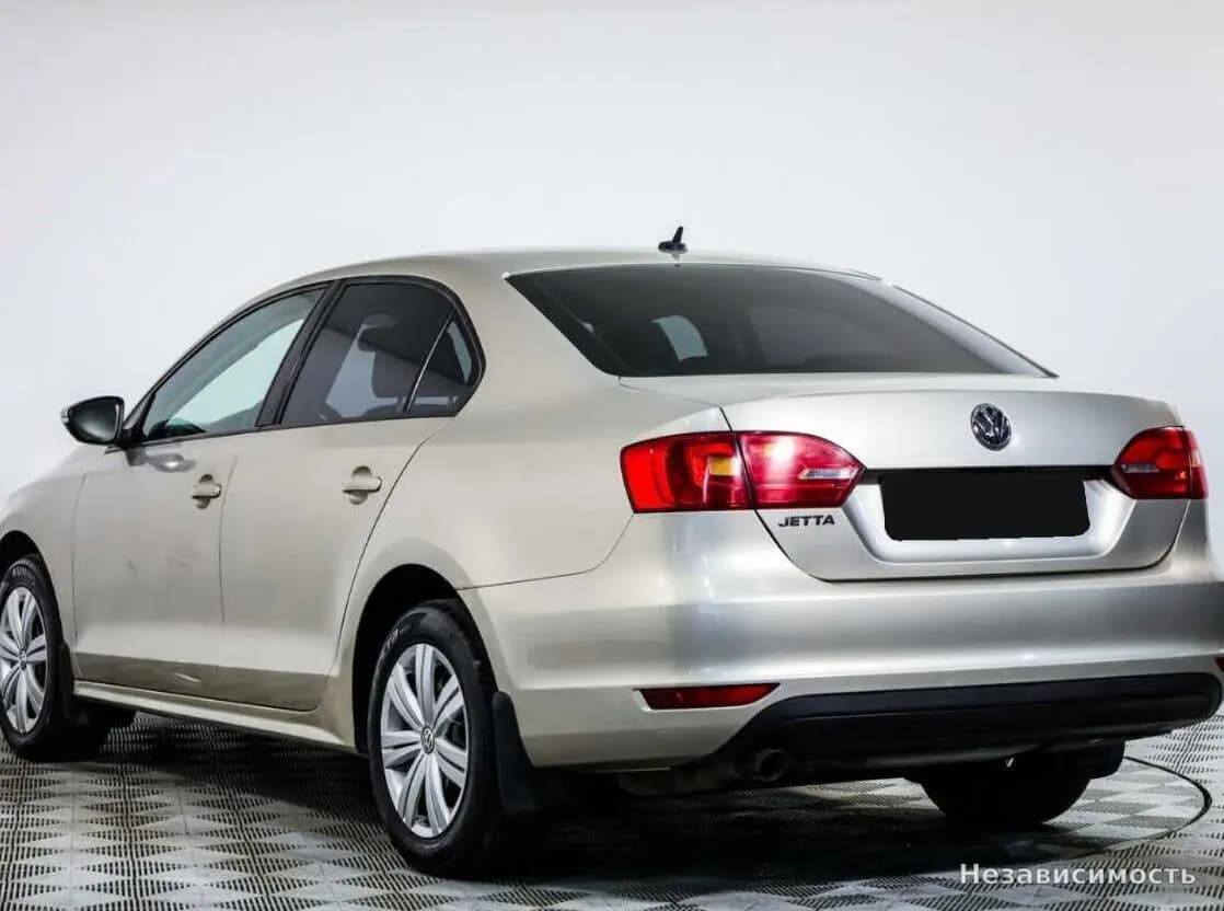 Volkswagen Jetta 2012 с пробегом — фото 6
