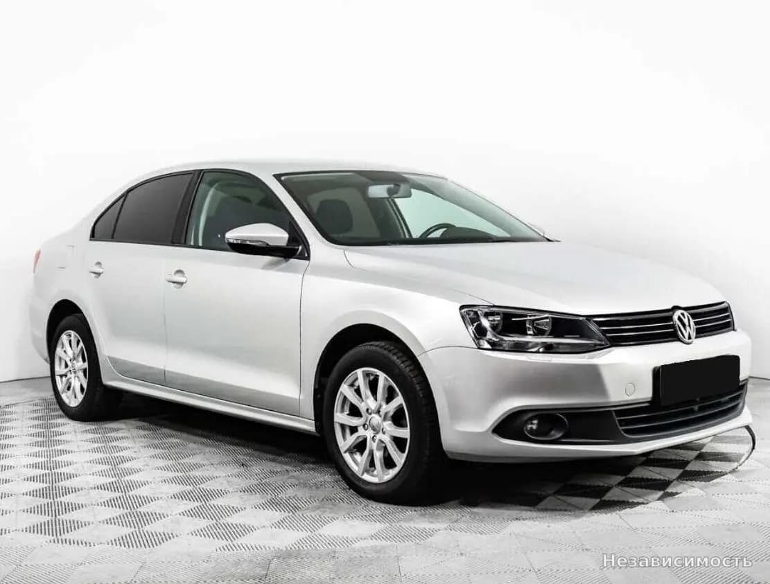 Volkswagen Jetta 2014 с пробегом — фото 3