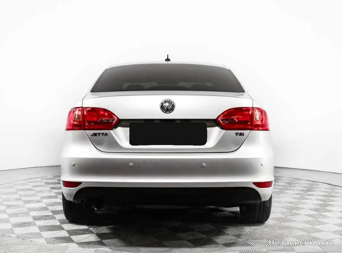 Volkswagen Jetta 2014 с пробегом — фото 6