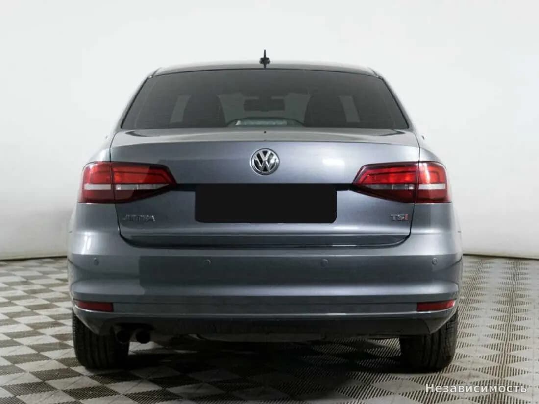 Volkswagen Jetta 2016 с пробегом — фото 5