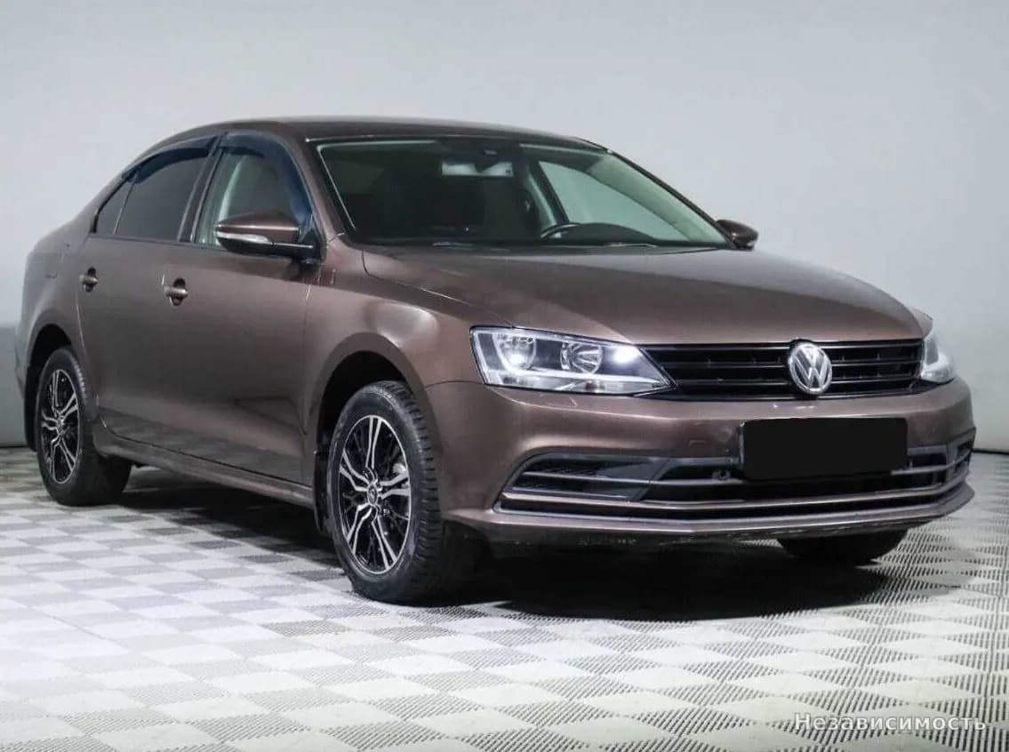 Volkswagen Jetta 2015 с пробегом — фото 3