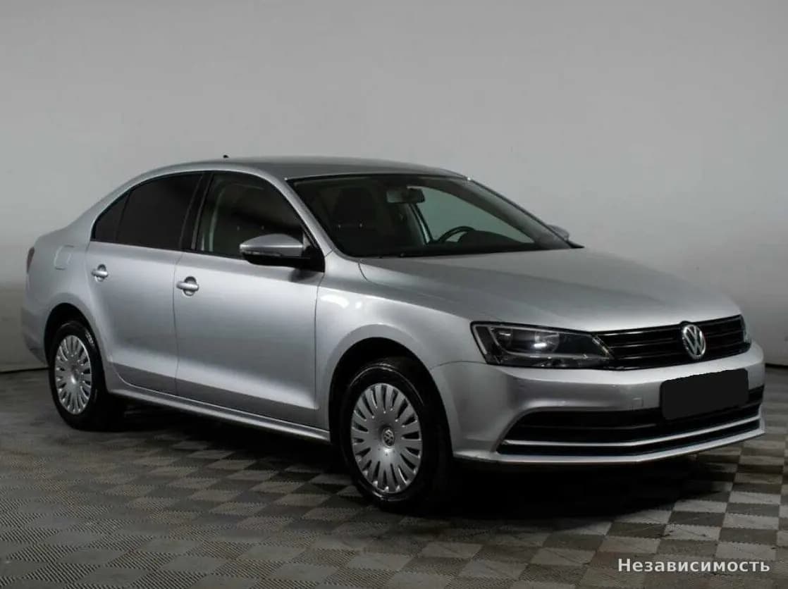 Volkswagen Jetta 2018 с пробегом — фото 3