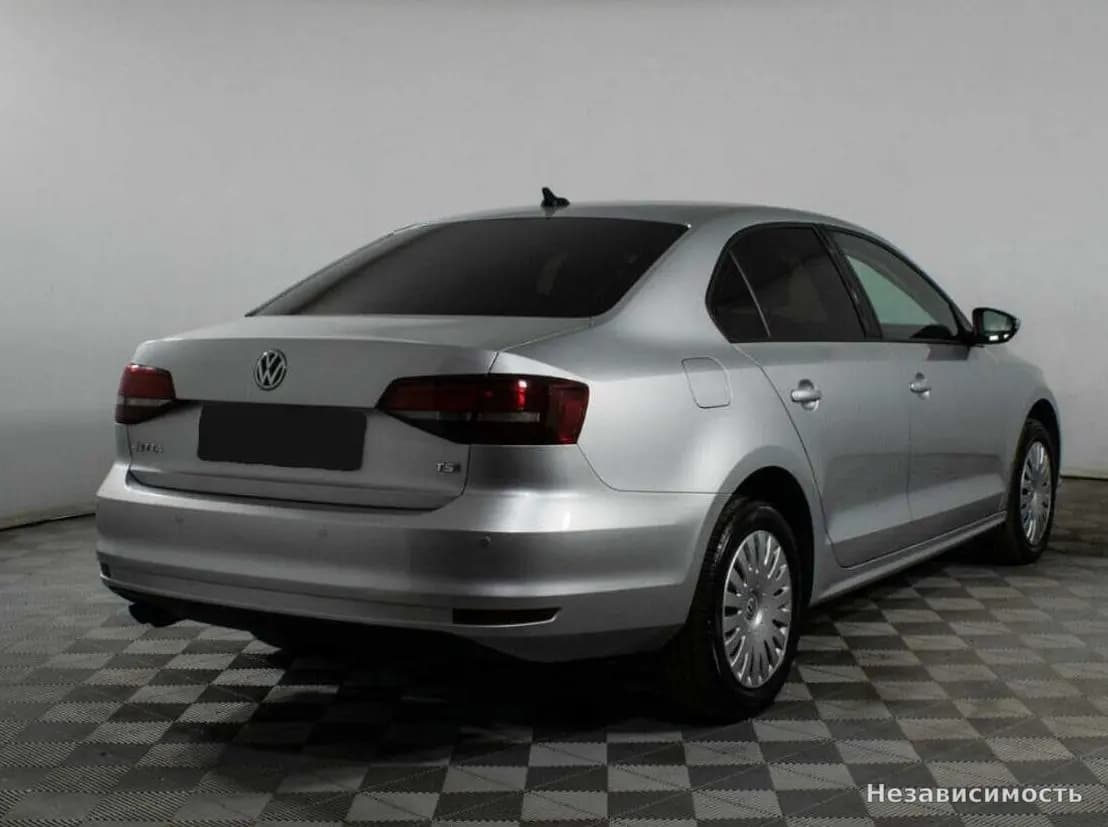Volkswagen Jetta 2018 с пробегом — фото 5