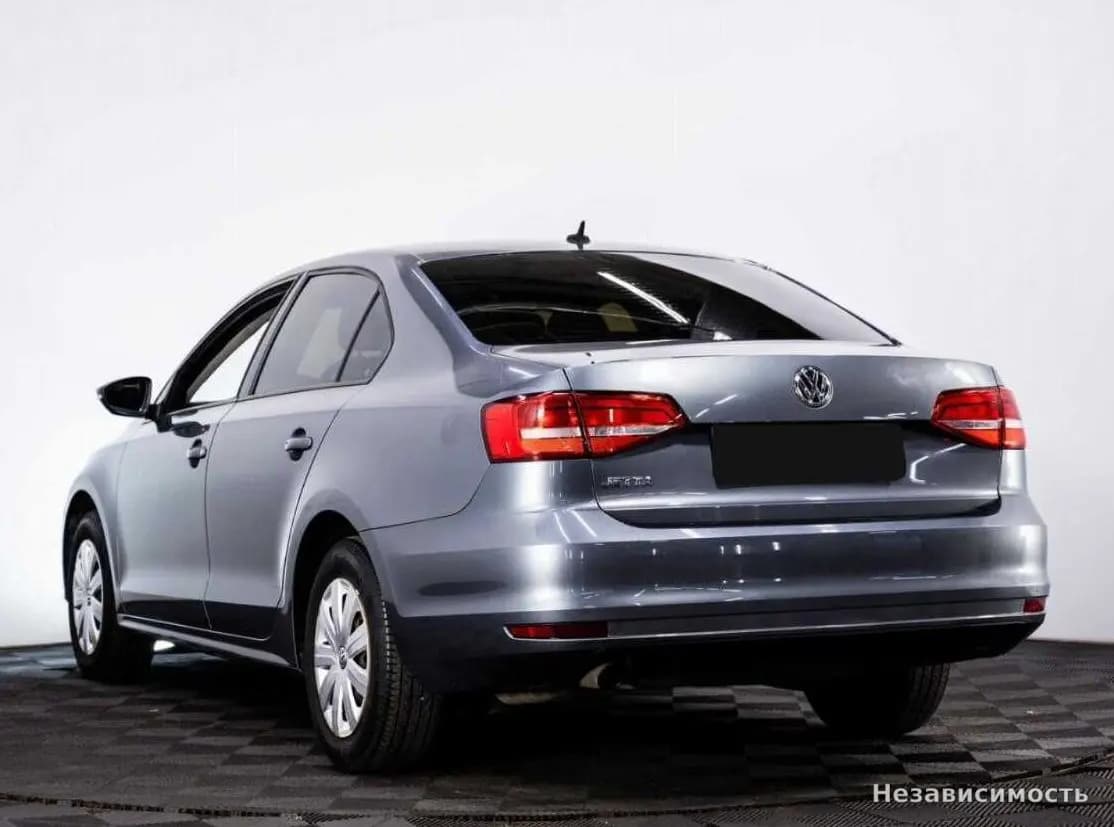 Volkswagen Jetta 2015 с пробегом — фото 4