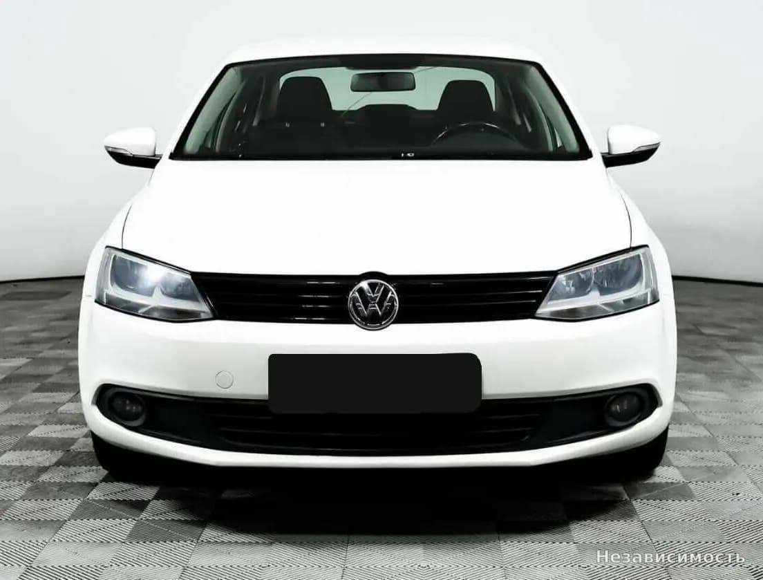 Volkswagen Jetta 2012 с пробегом — фото 2
