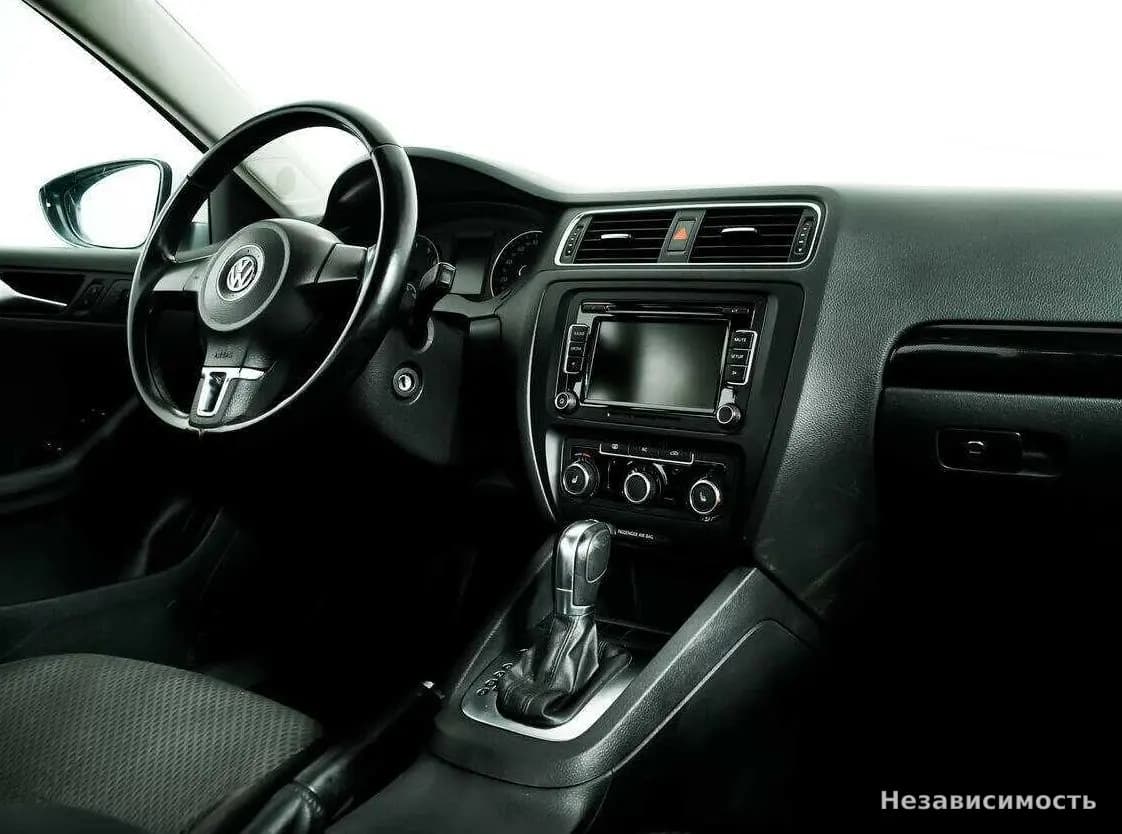 Volkswagen Jetta 2012 с пробегом — фото 9