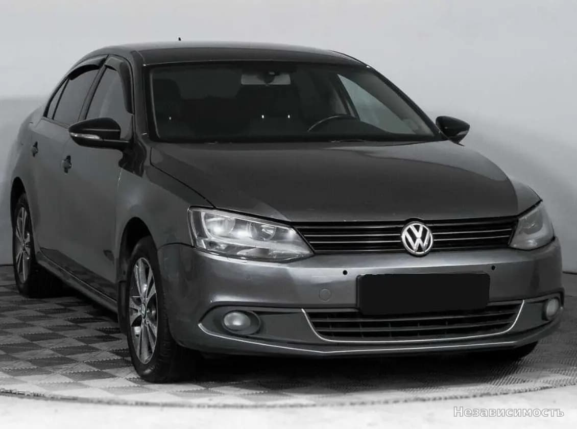 Volkswagen Jetta 2014 с пробегом — фото 3