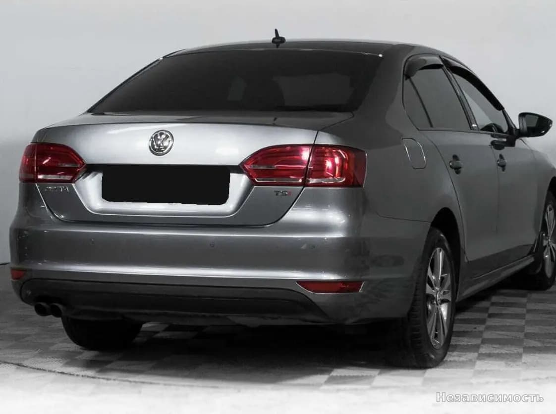 Volkswagen Jetta 2014 с пробегом — фото 5