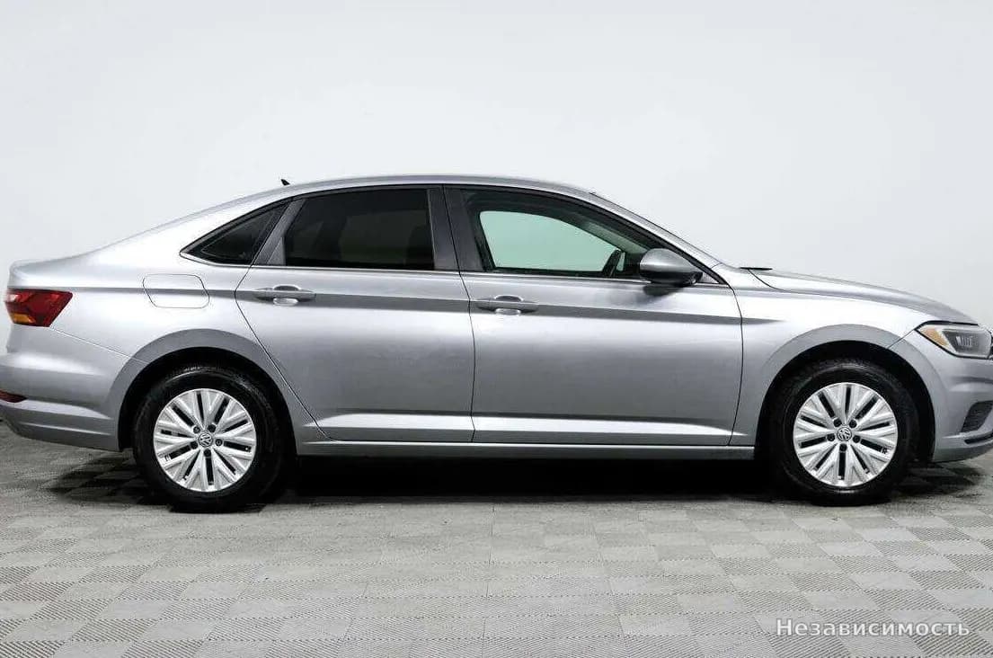 Volkswagen Jetta 2019 с пробегом — фото 4
