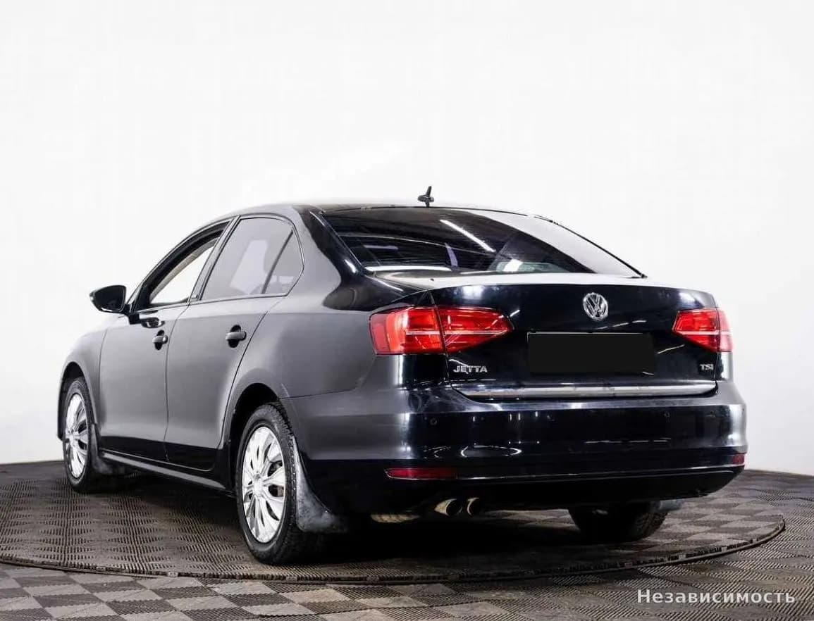 Volkswagen Jetta 2016 с пробегом — фото 4