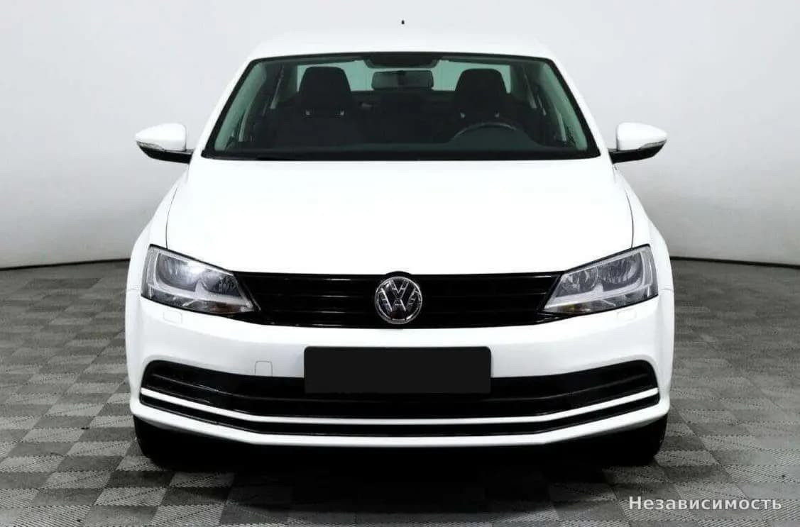 Volkswagen Jetta 2018 с пробегом — фото 2