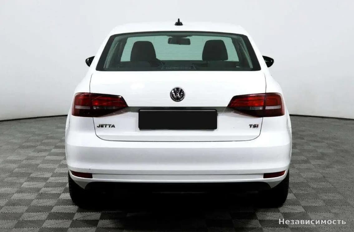 Volkswagen Jetta 2018 с пробегом — фото 6