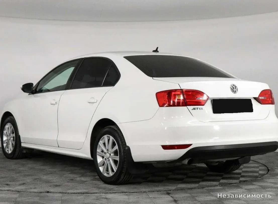 Volkswagen Jetta 2013 с пробегом — фото 7
