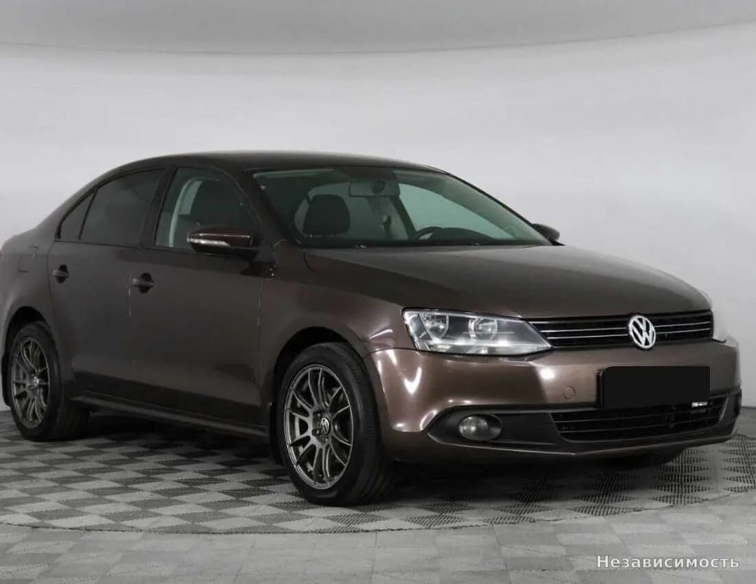 Volkswagen Jetta 2014 с пробегом — фото 2
