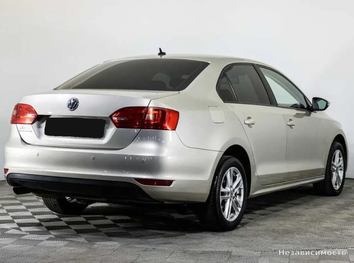 Volkswagen Jetta 2012 с пробегом — фото 4