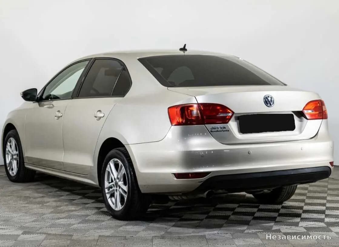 Volkswagen Jetta 2012 с пробегом — фото 6