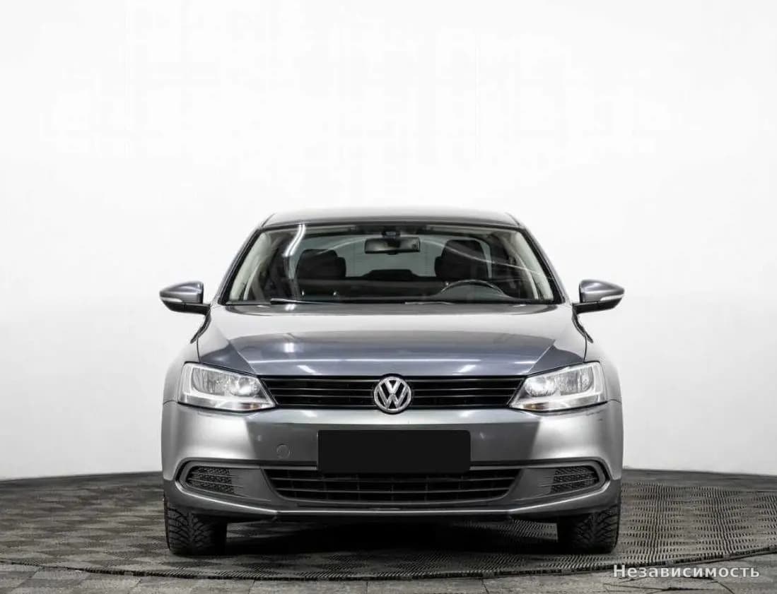 Volkswagen Jetta 2012 с пробегом — фото 2