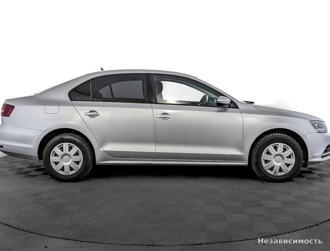 Volkswagen Jetta 2016 с пробегом — фото 4
