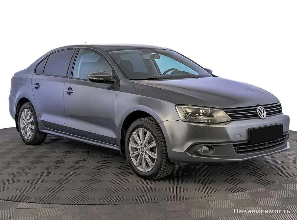 Volkswagen Jetta 2012 с пробегом — фото 3