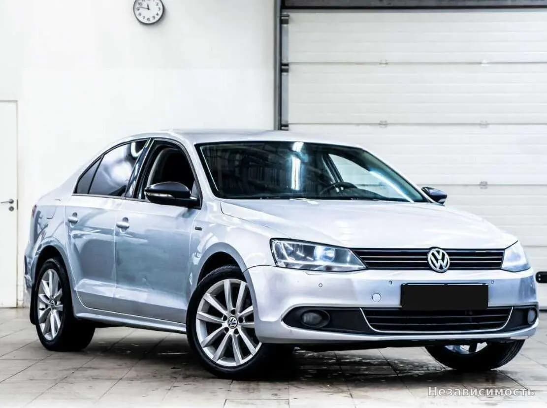 Volkswagen Jetta 2013 с пробегом — фото 2