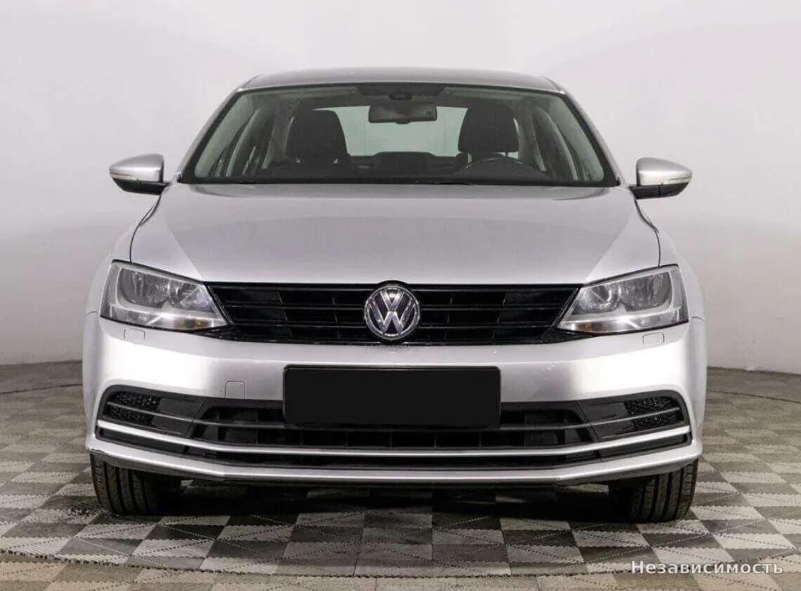 Volkswagen Jetta 2015 с пробегом — фото 2