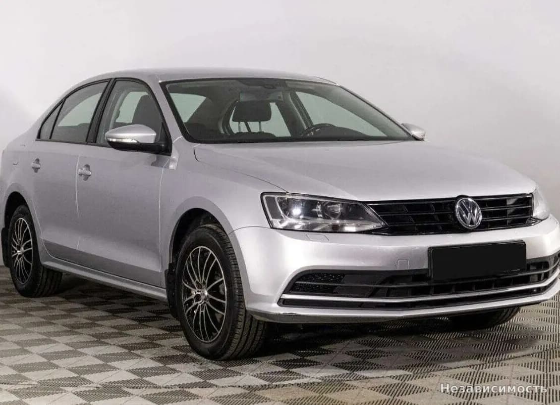 Volkswagen Jetta 2015 с пробегом — фото 3