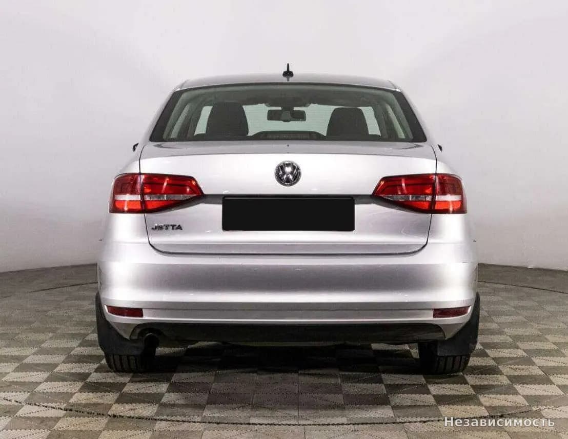 Volkswagen Jetta 2015 с пробегом — фото 6