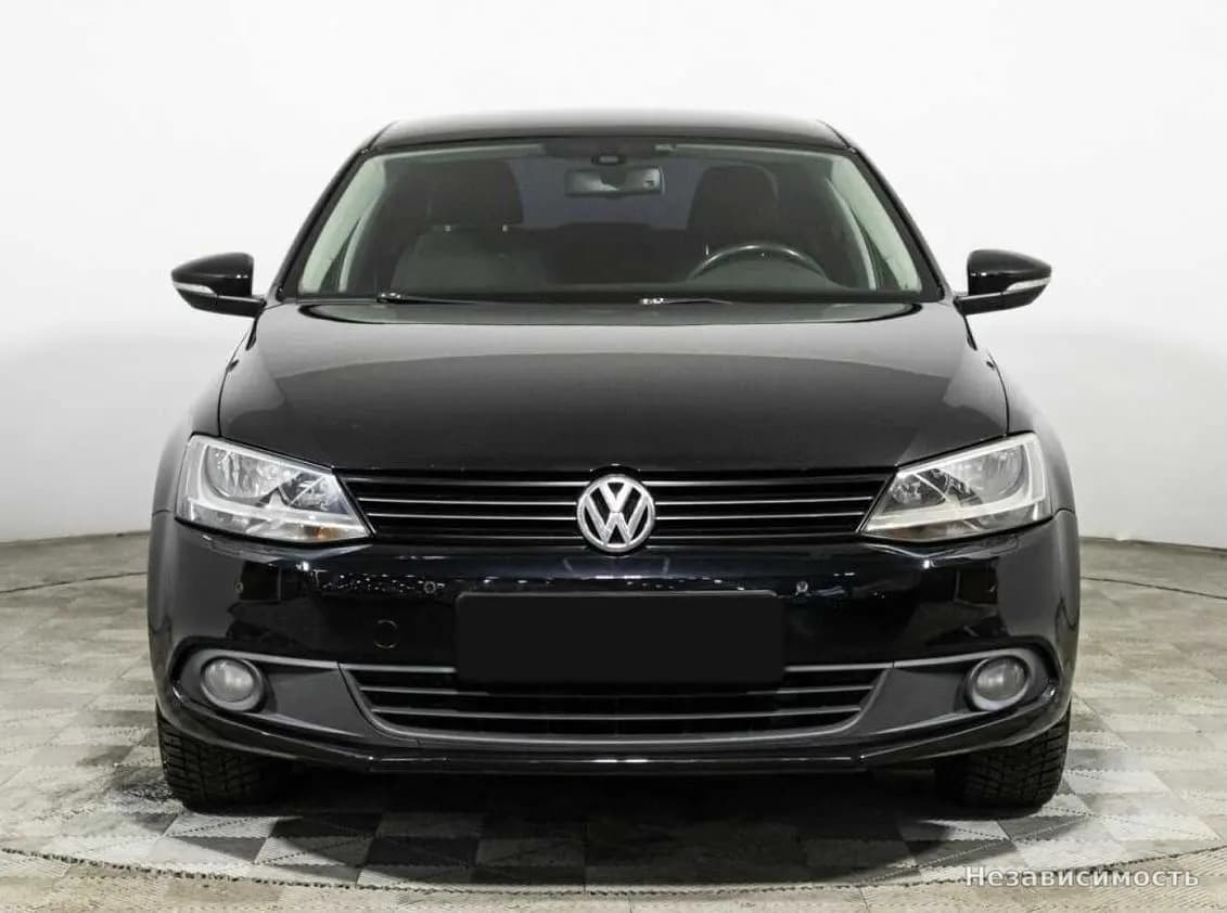 Volkswagen Jetta 2012 с пробегом — фото 2