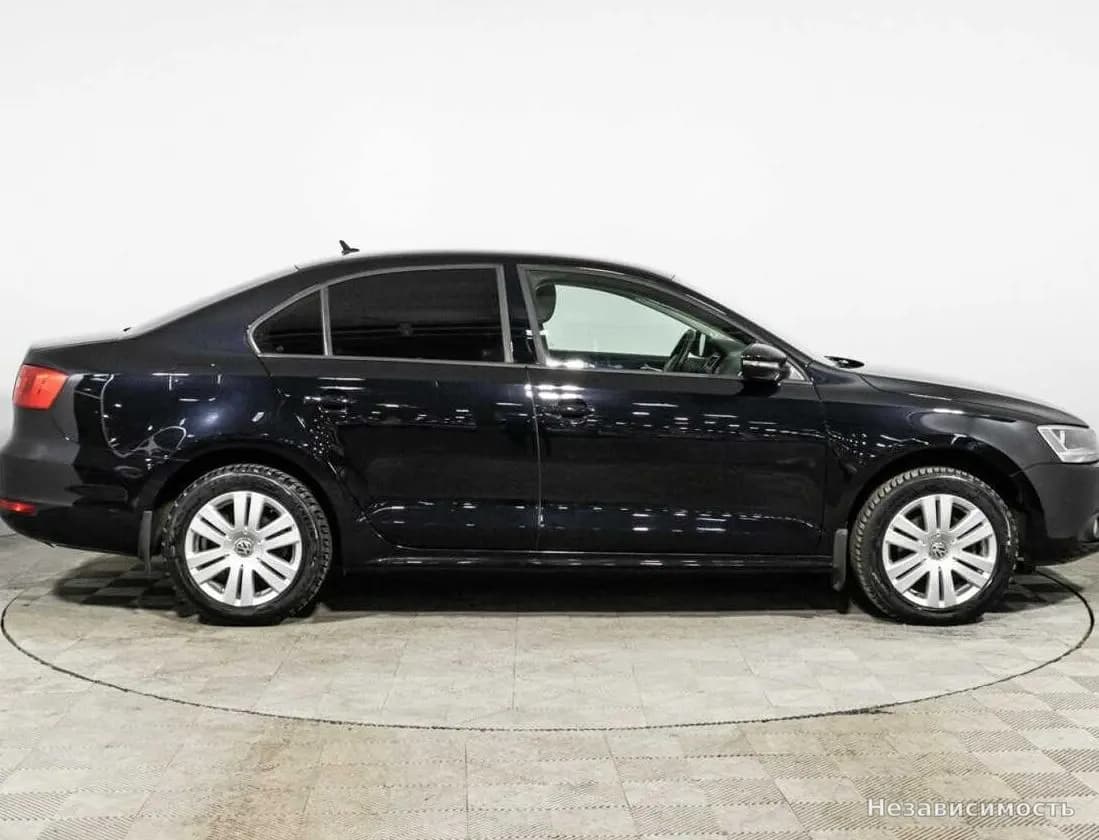 Volkswagen Jetta 2012 с пробегом — фото 4
