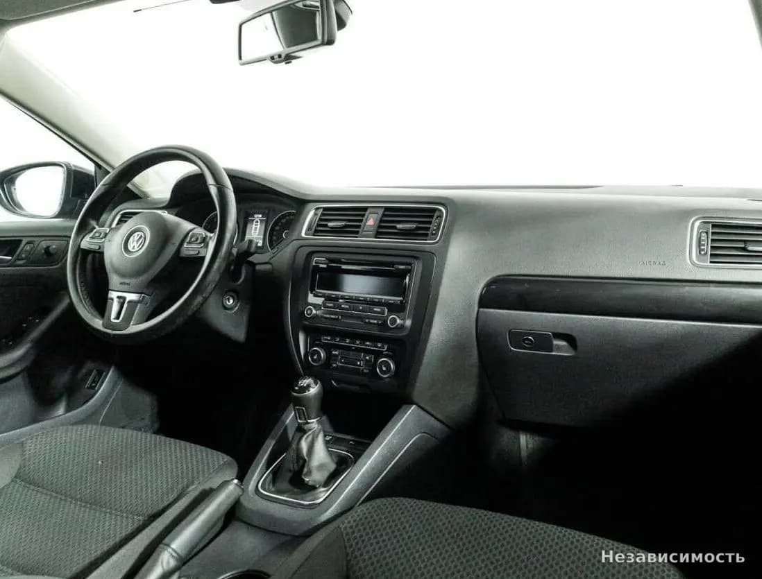 Volkswagen Jetta 2012 с пробегом — фото 9