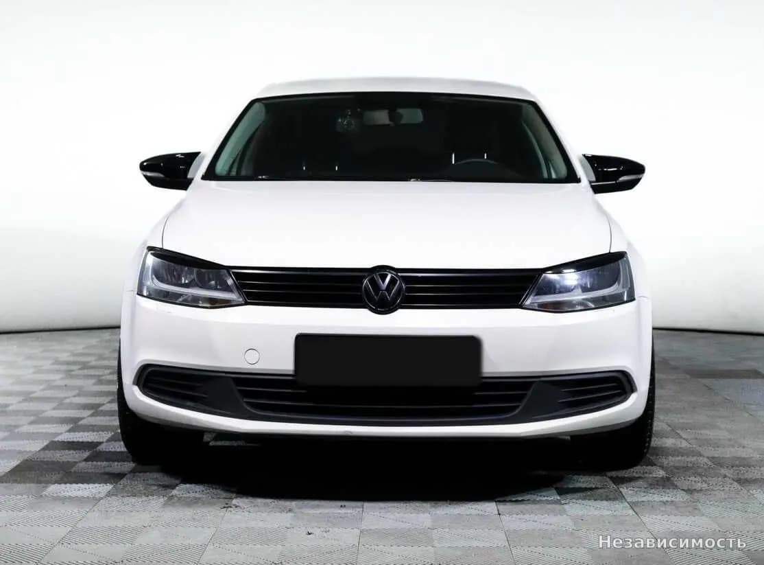Volkswagen Jetta 2013 с пробегом — фото 2