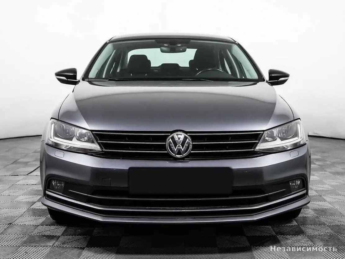 Volkswagen Jetta 2017 с пробегом — фото 2