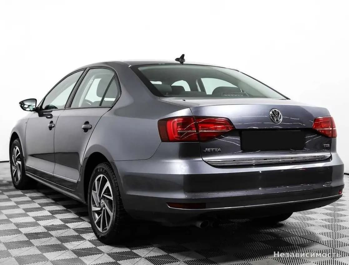 Volkswagen Jetta 2017 с пробегом — фото 7