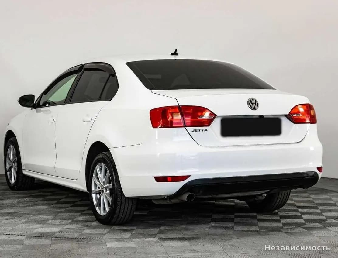 Volkswagen Jetta 2012 с пробегом — фото 6