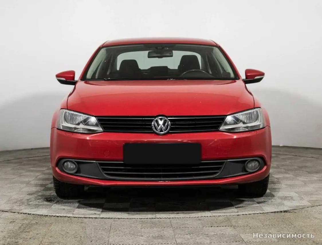 Volkswagen Jetta 2012 с пробегом — фото 2
